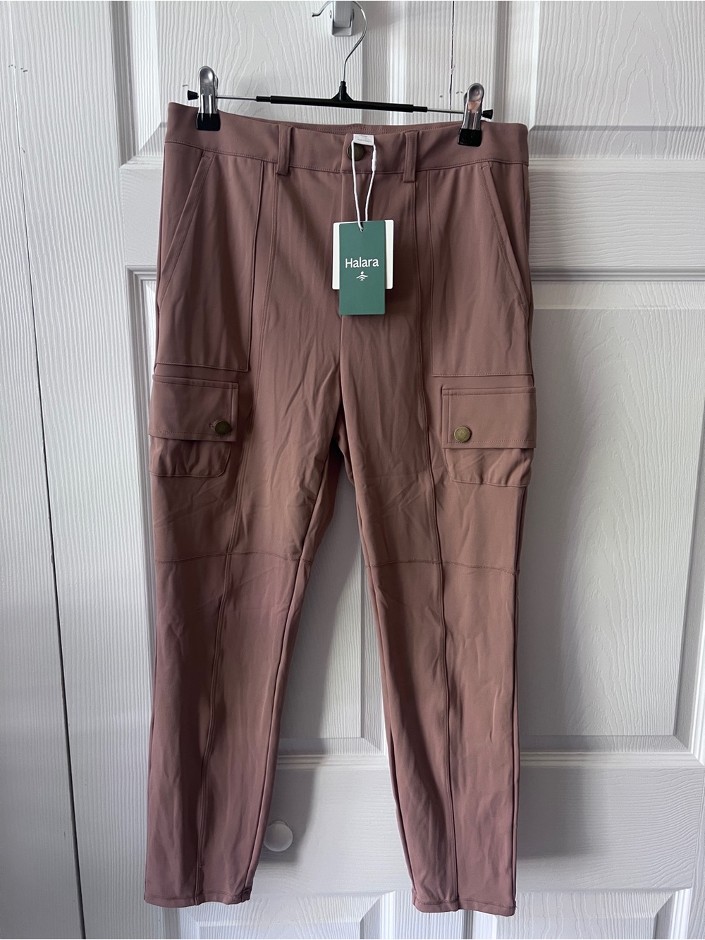 Halara Women's Brown Cargo Pants with Pockets Size Medium Petite